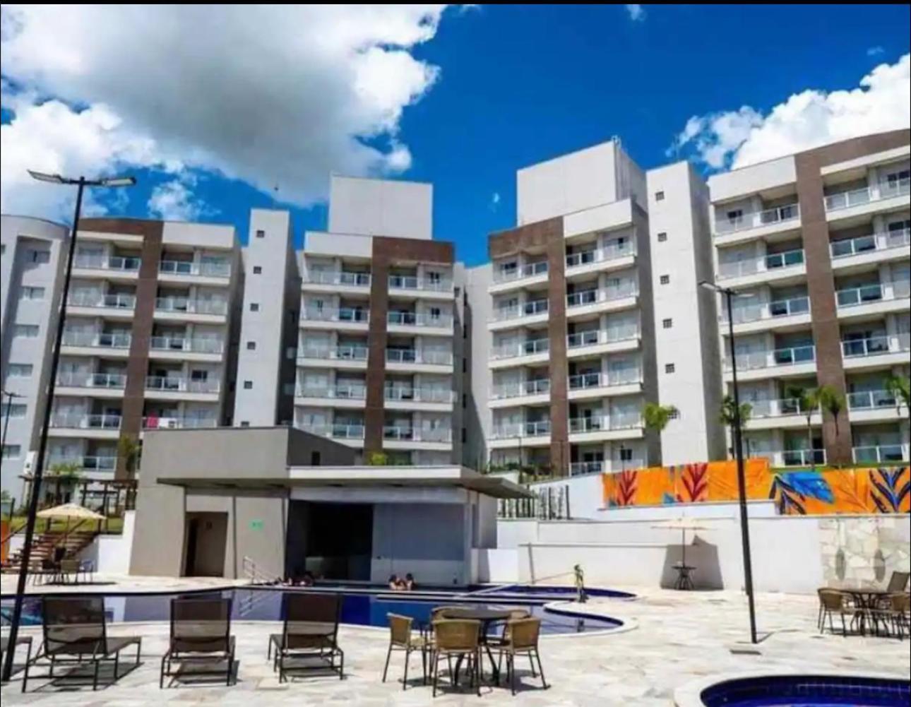 Lagoa Eco Towers Aparthotel